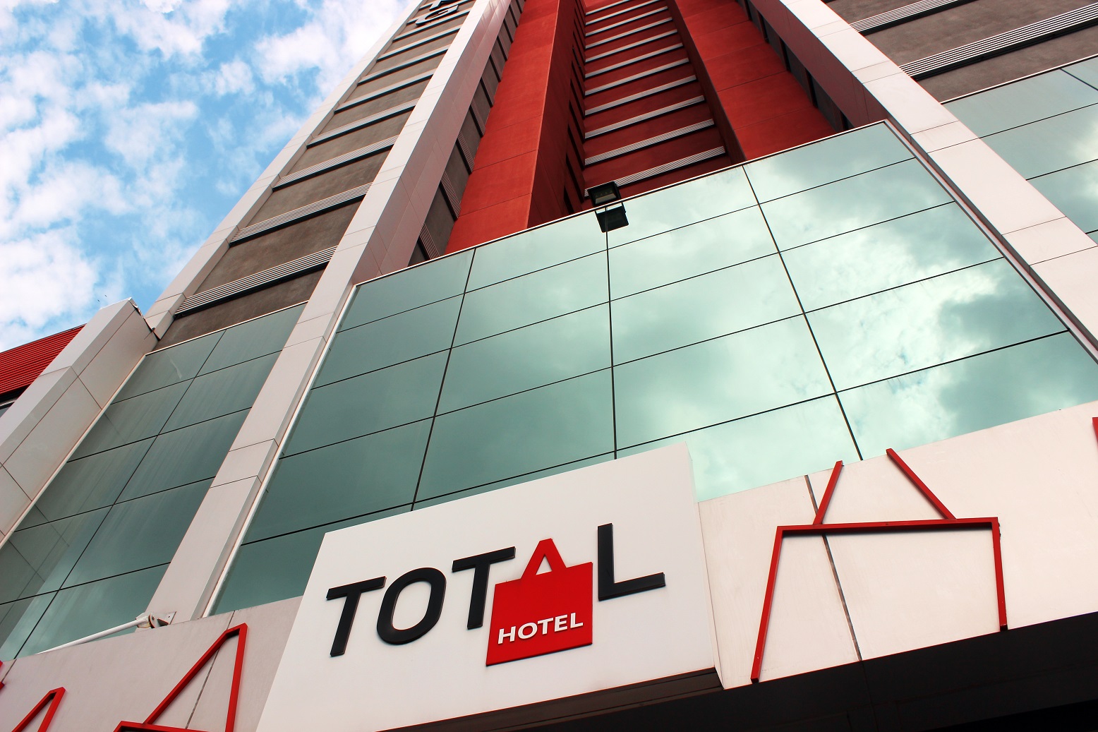 Hotel Total